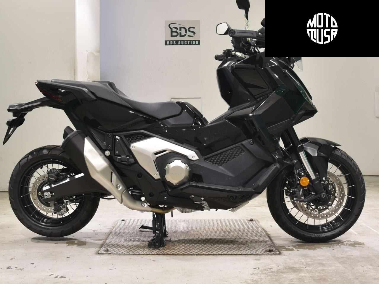 Honda X-ADV750-2 - фото 1
