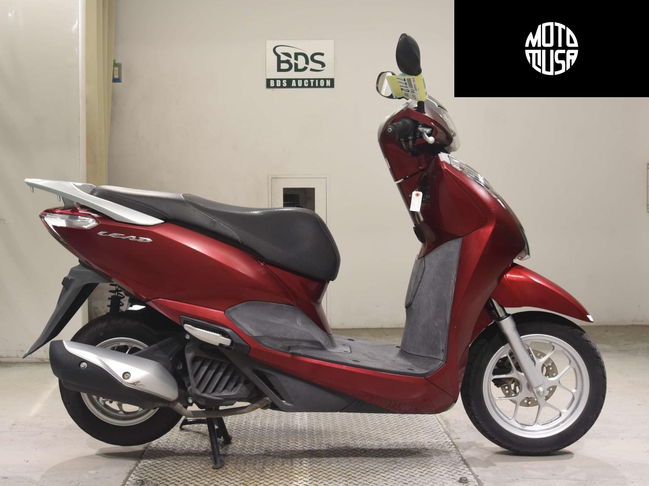 Honda LEAD125 - фото 1