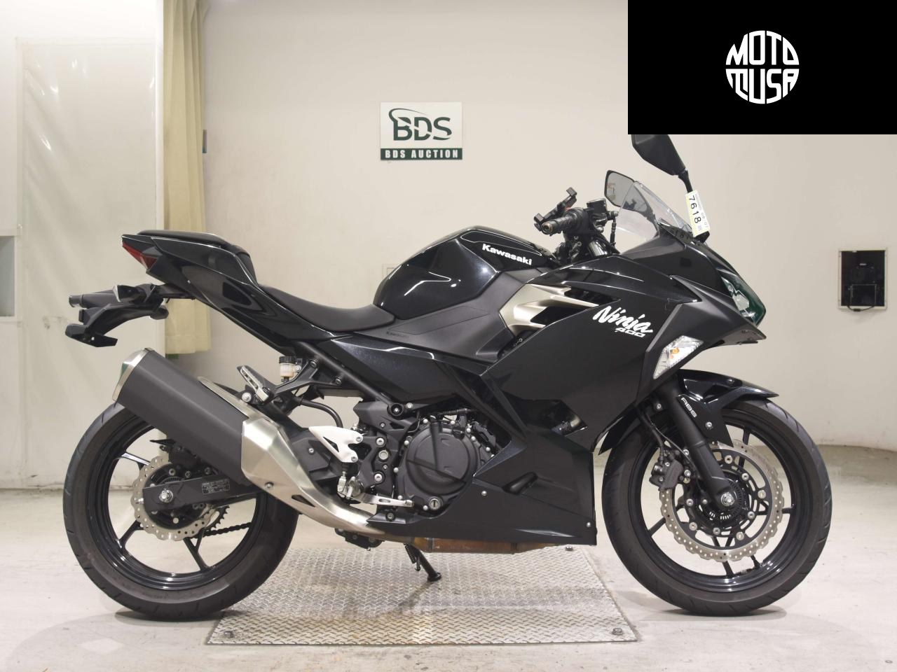 Kawasaki NINJA400-2 - фото 1