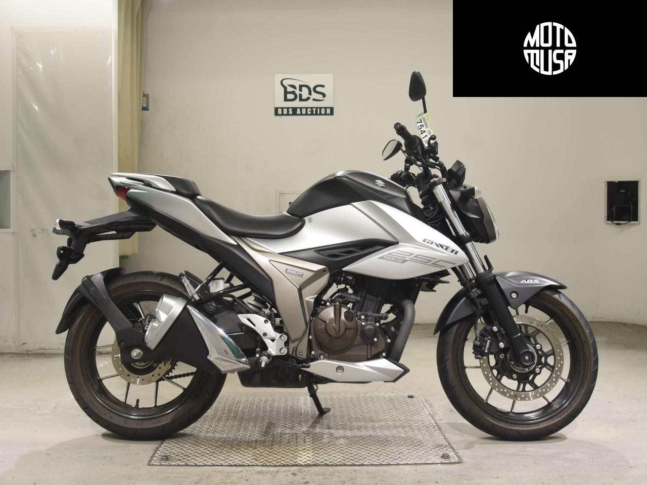 Suzuki Zikser 250 - фото 1