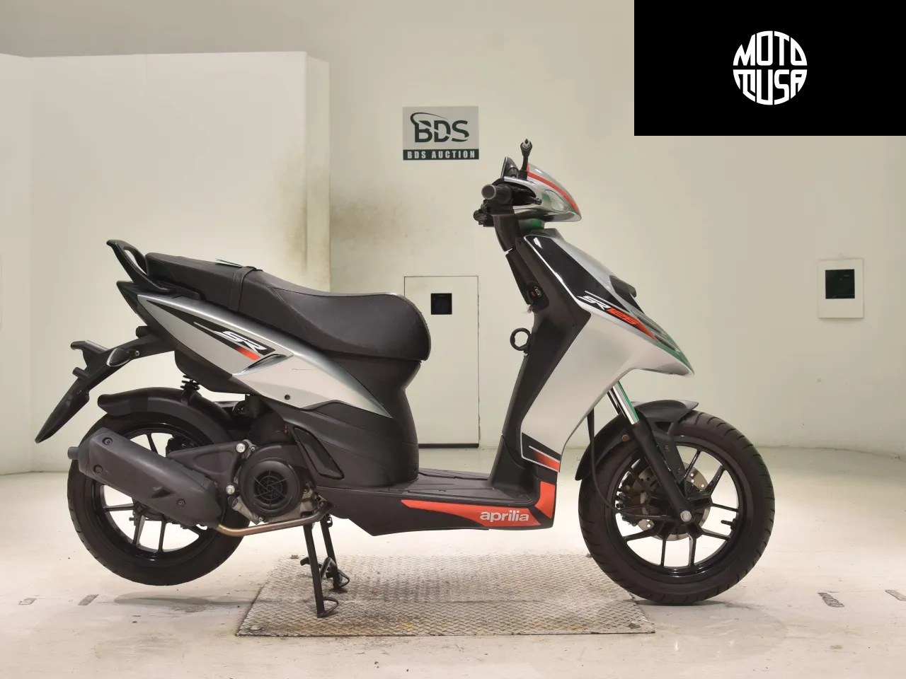 Aprilia SR125 - фото 1