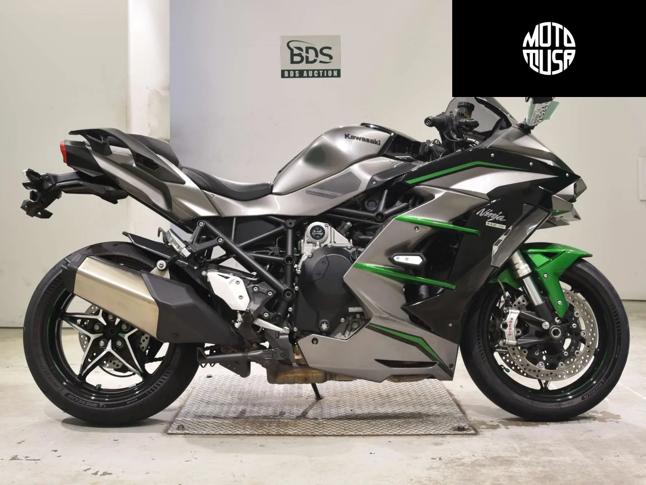 Kawasaki Ninja H2 SX SE - фото 1