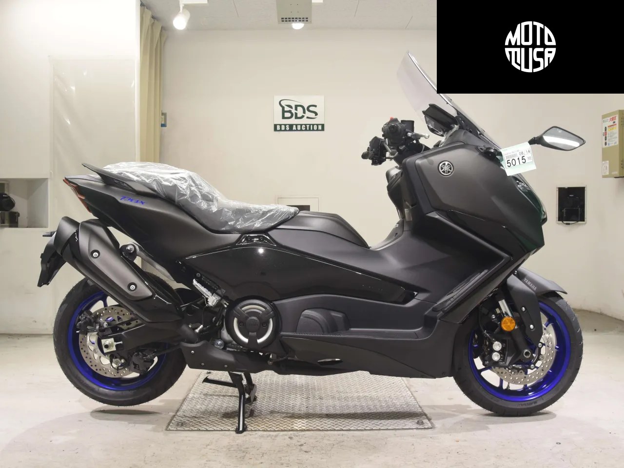 Yamaha T Max 560 - фото 1