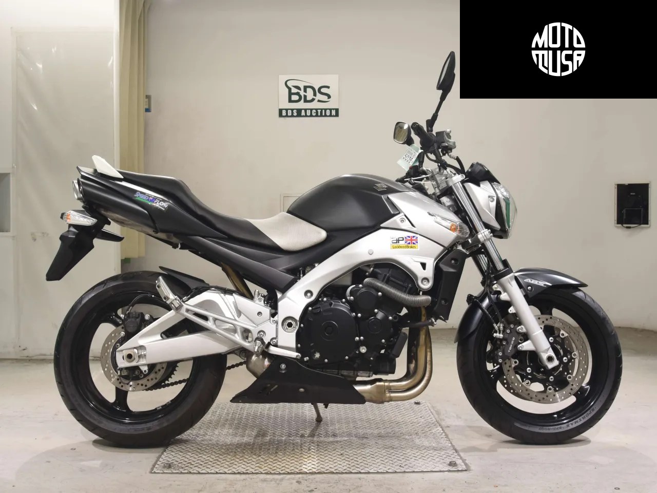 Suzuki GSR 400 (GSR400A) - фото 1
