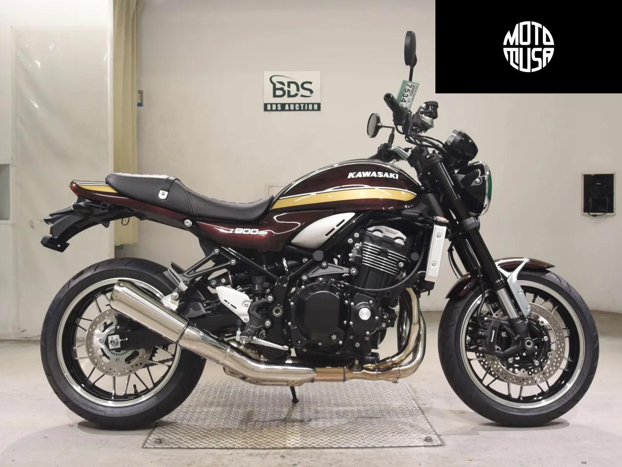 Kawasaki Z 900RS - фото 1