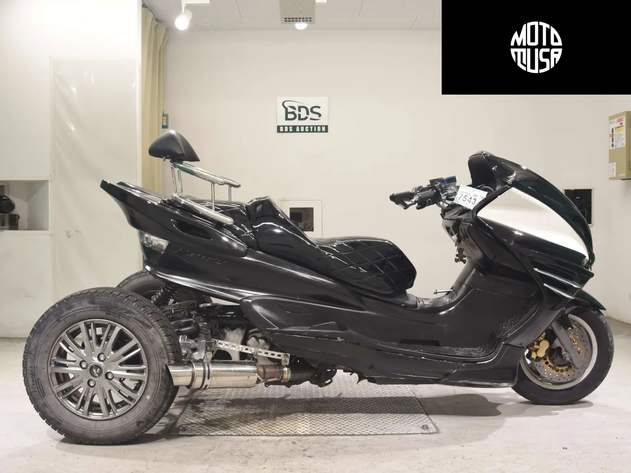 Yamaha MAJESTY250-2 TRIKE - фото 1