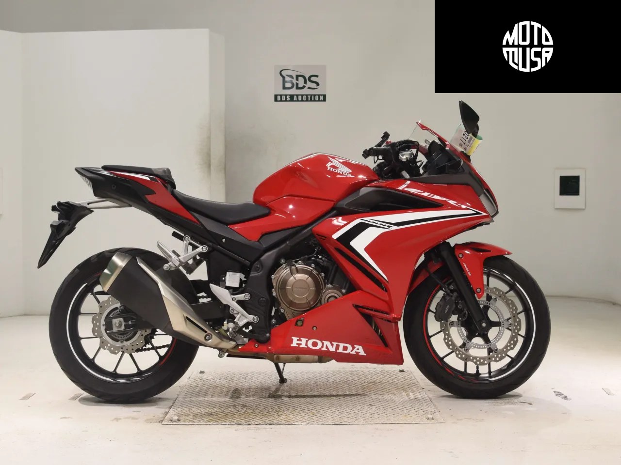 Honda CBR 400R (CBR400R-2) - фото 1