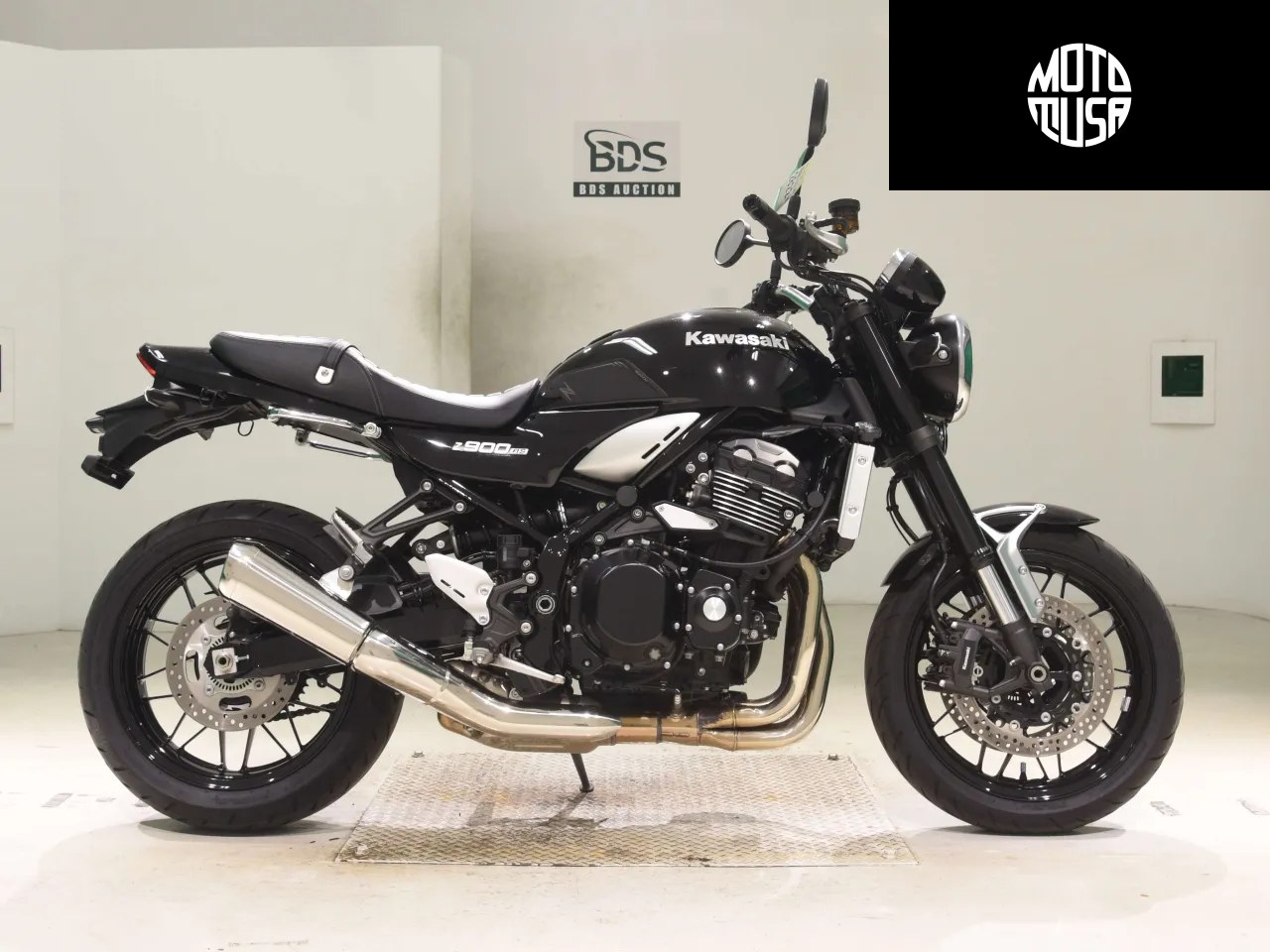 Kawasaki Z 900RS - фото 1
