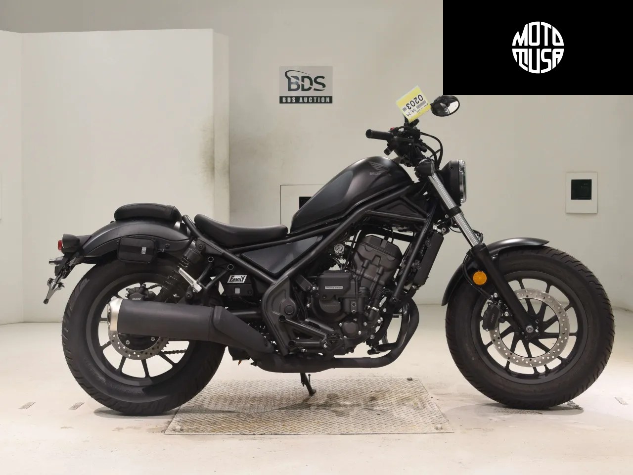 Honda Rebel 250 E-Clutch - фото 1