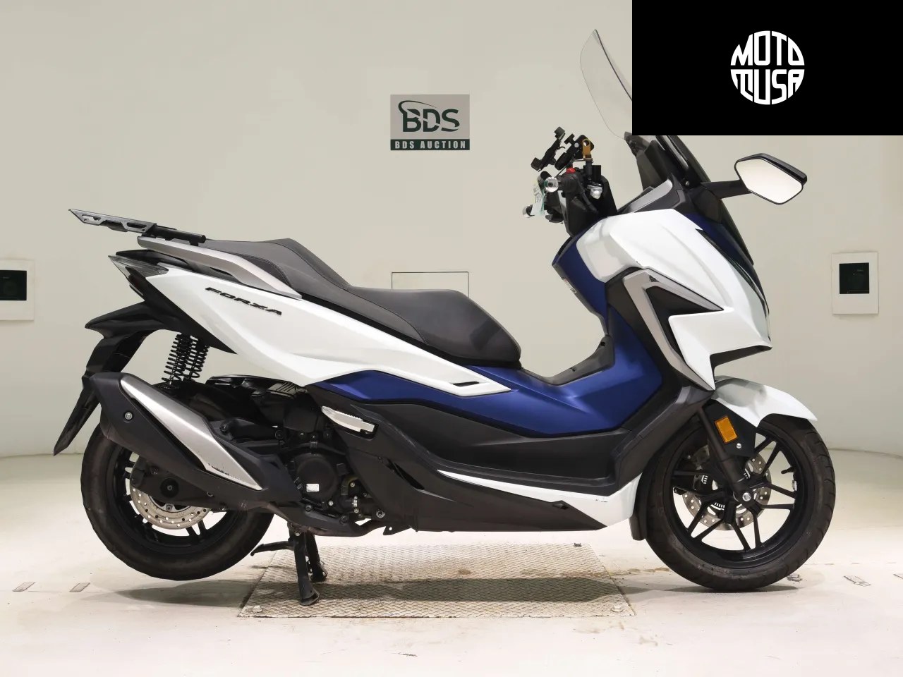 Honda Forza 250 (FORZA-5) - фото 1