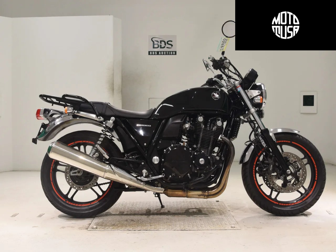 Honda CB 1100 (CB1100A) - фото 1