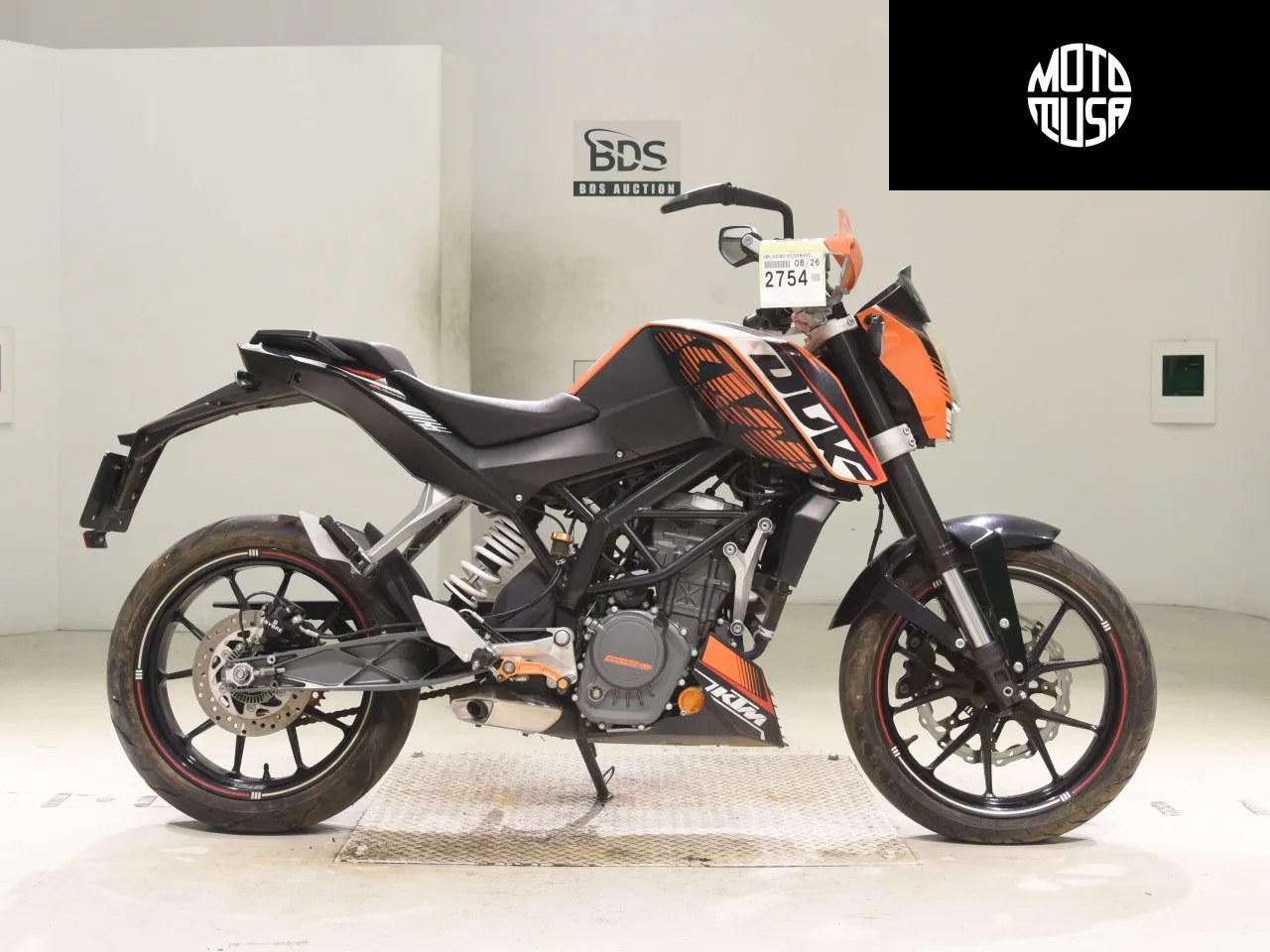 KTM 200 Duke - фото 1