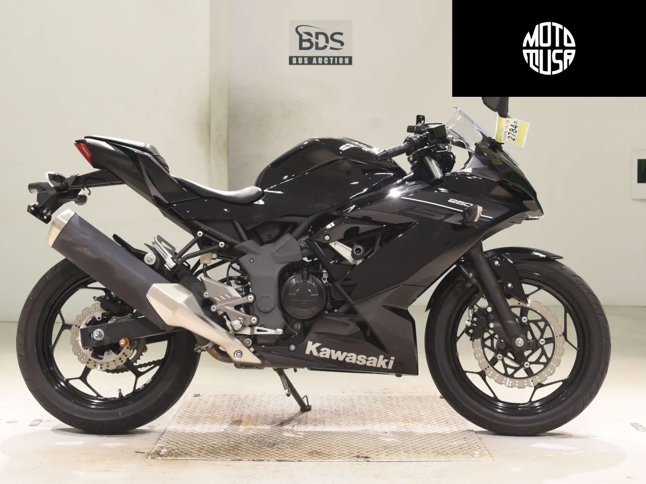 Kawasaki Ninja 250SL - фото 1