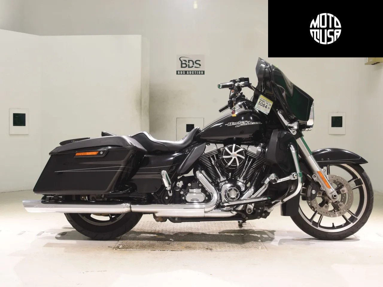 Harley Davidson Street Glide Special FLHXS 1690 (FLHXS1690) - фото 1