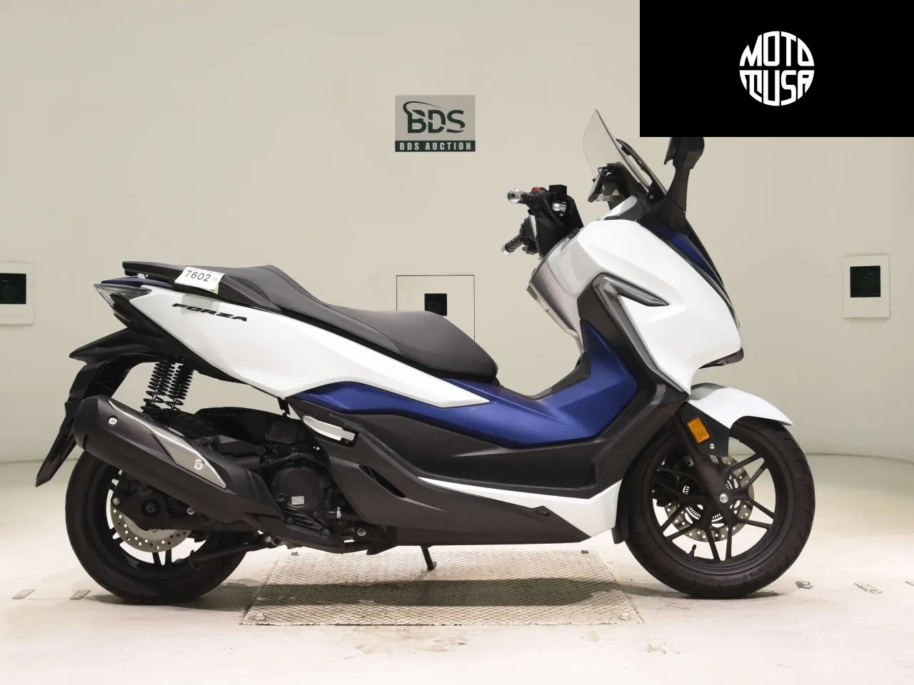 Honda Forza 250 (FORZA-4) - фото 1