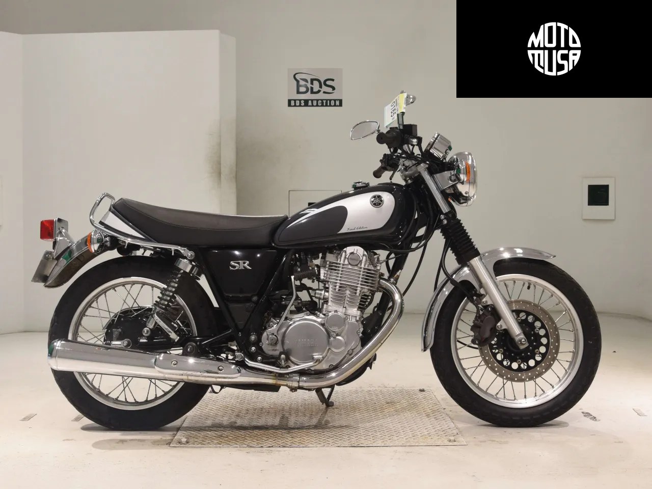 Yamaha SR 400 (SR400-5) - фото 1