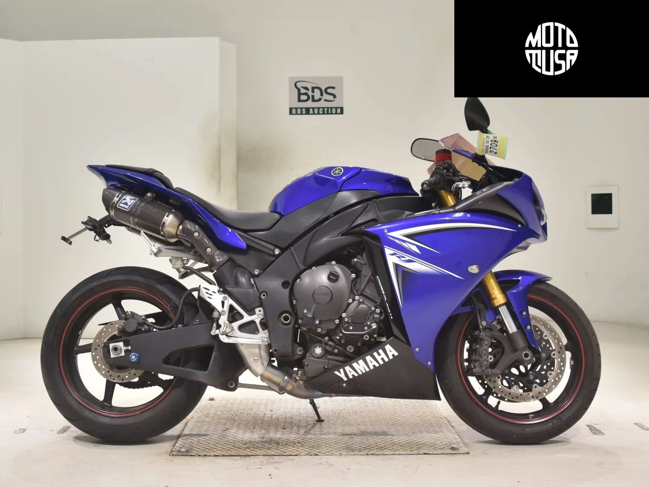 Yamaha YZF-R1 - фото 1