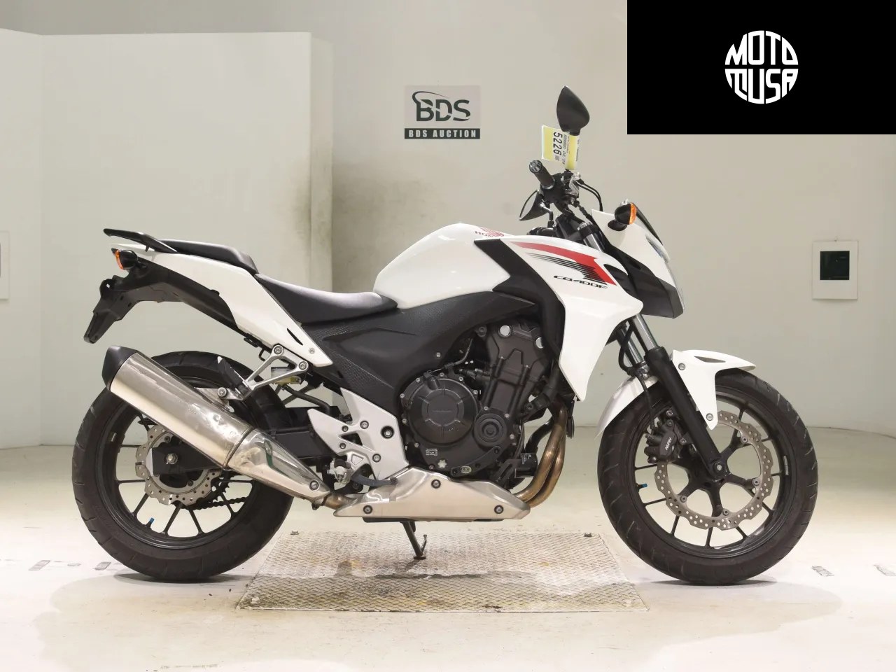 Honda CB 400F - фото 1