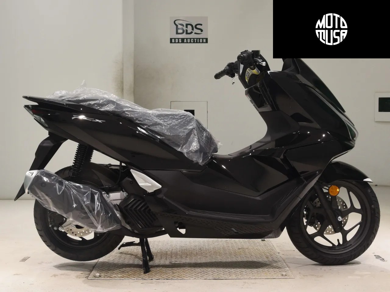 Honda PCX 125 (PCX125-4) - фото 1
