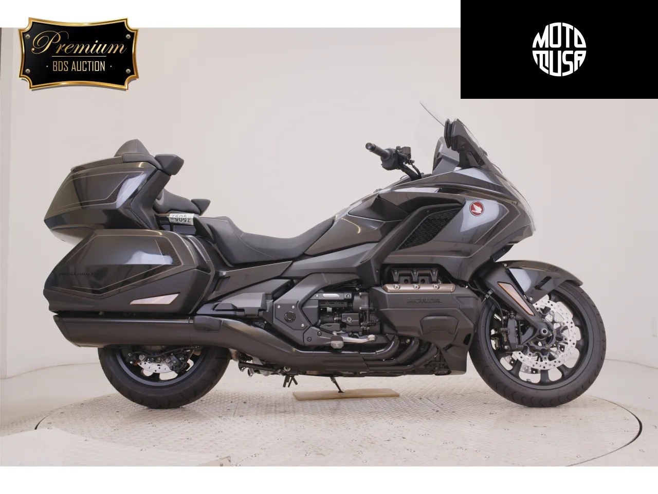 Honda GL 1800 (GL1800 TOUR D) - фото 1