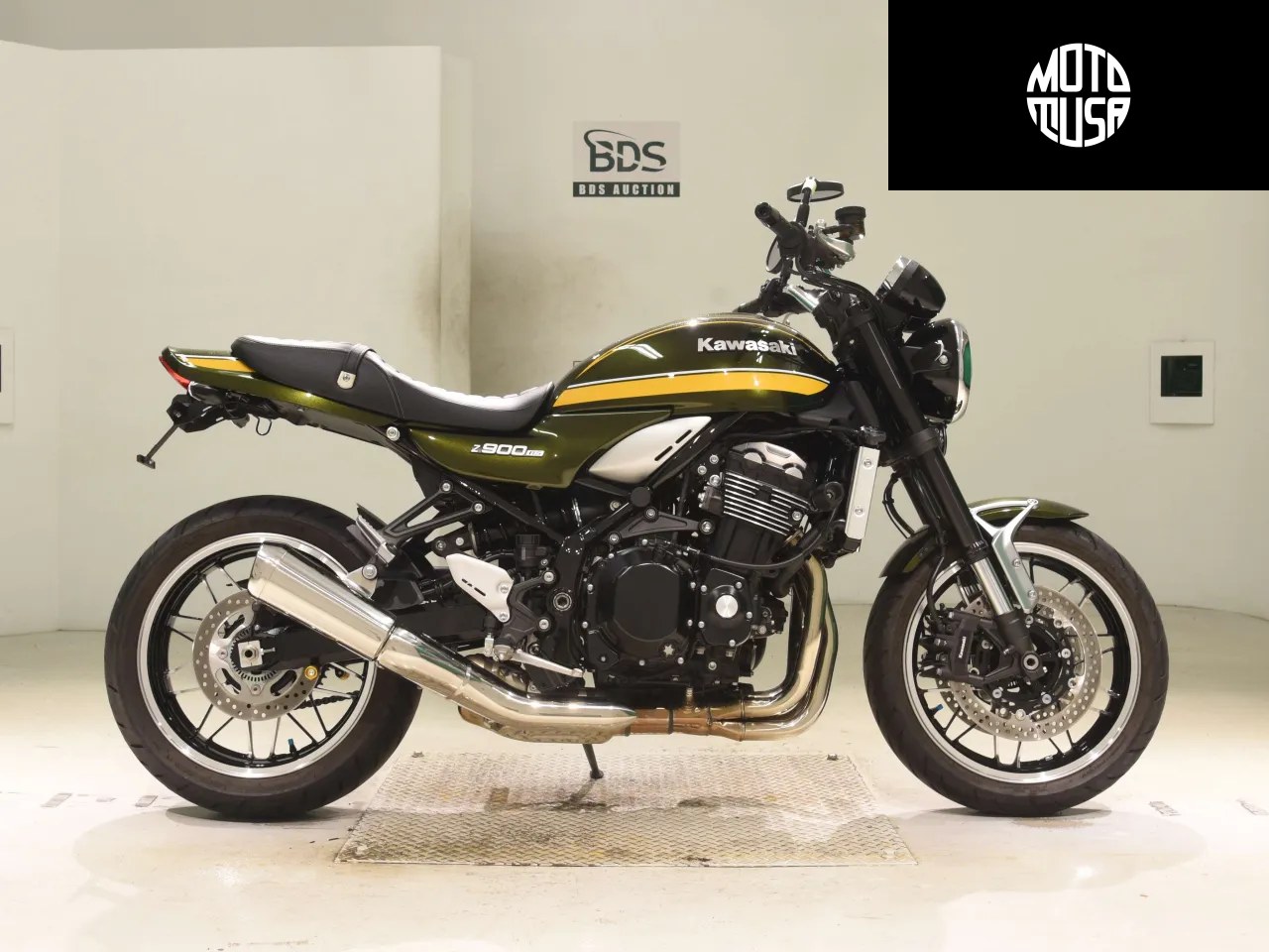 Kawasaki Z 900RS - фото 1