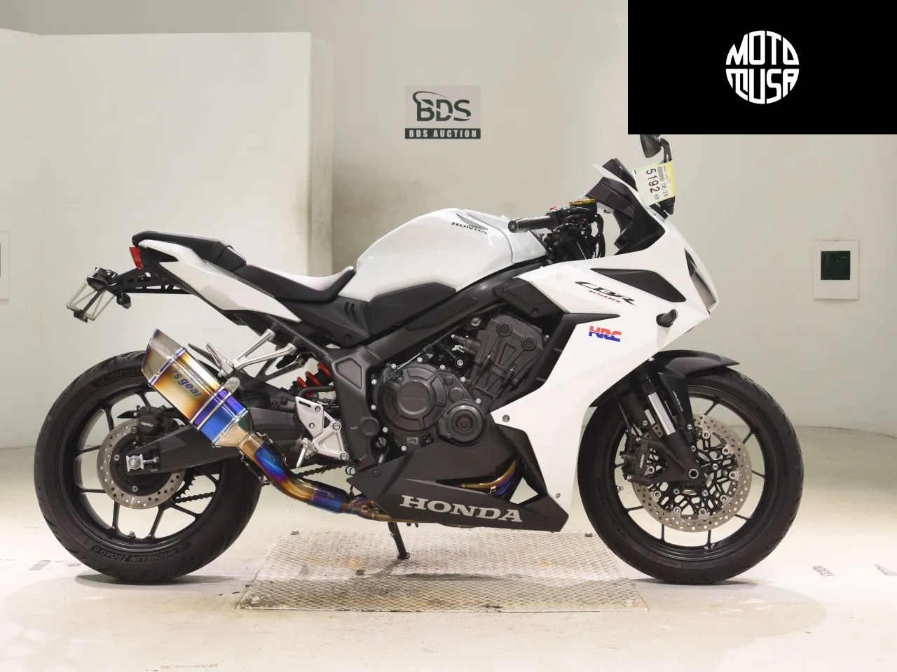 Honda CBR 650R - фото 1