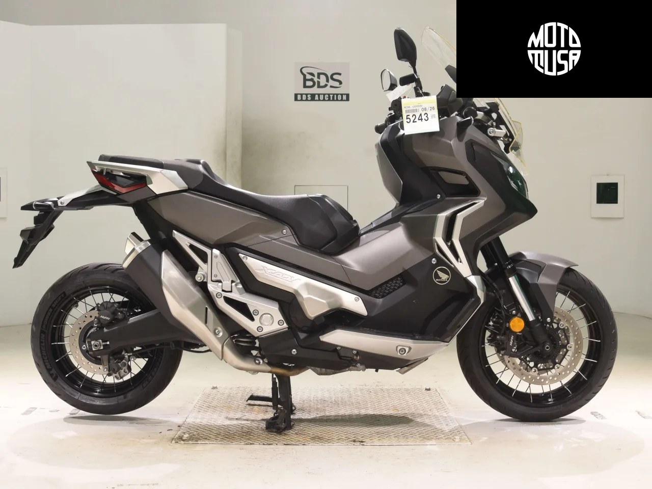 Honda X-ADV (X-ADV750) - фото 1