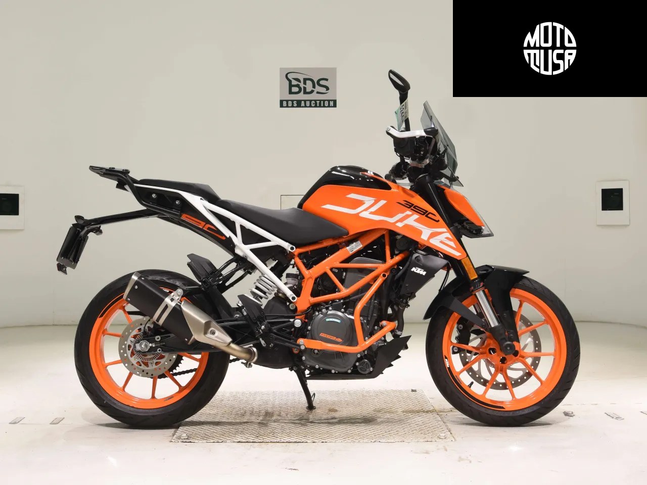 KTM 390 Duke - фото 1