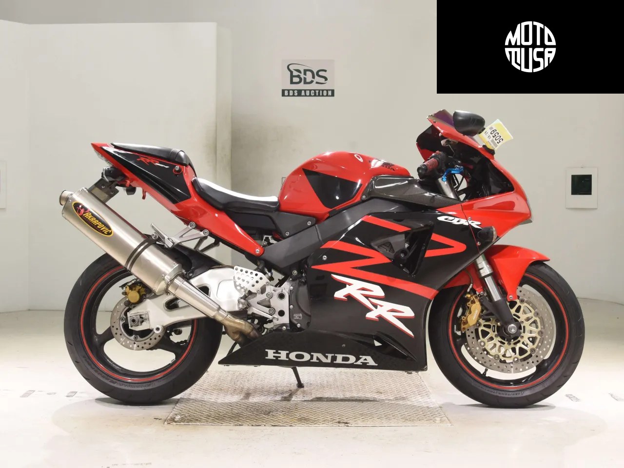 Honda CBR 954RR - фото 1