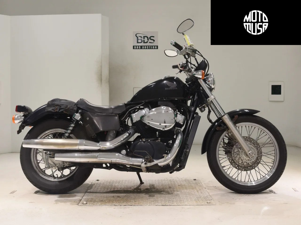 Honda VT 400S - фото 1