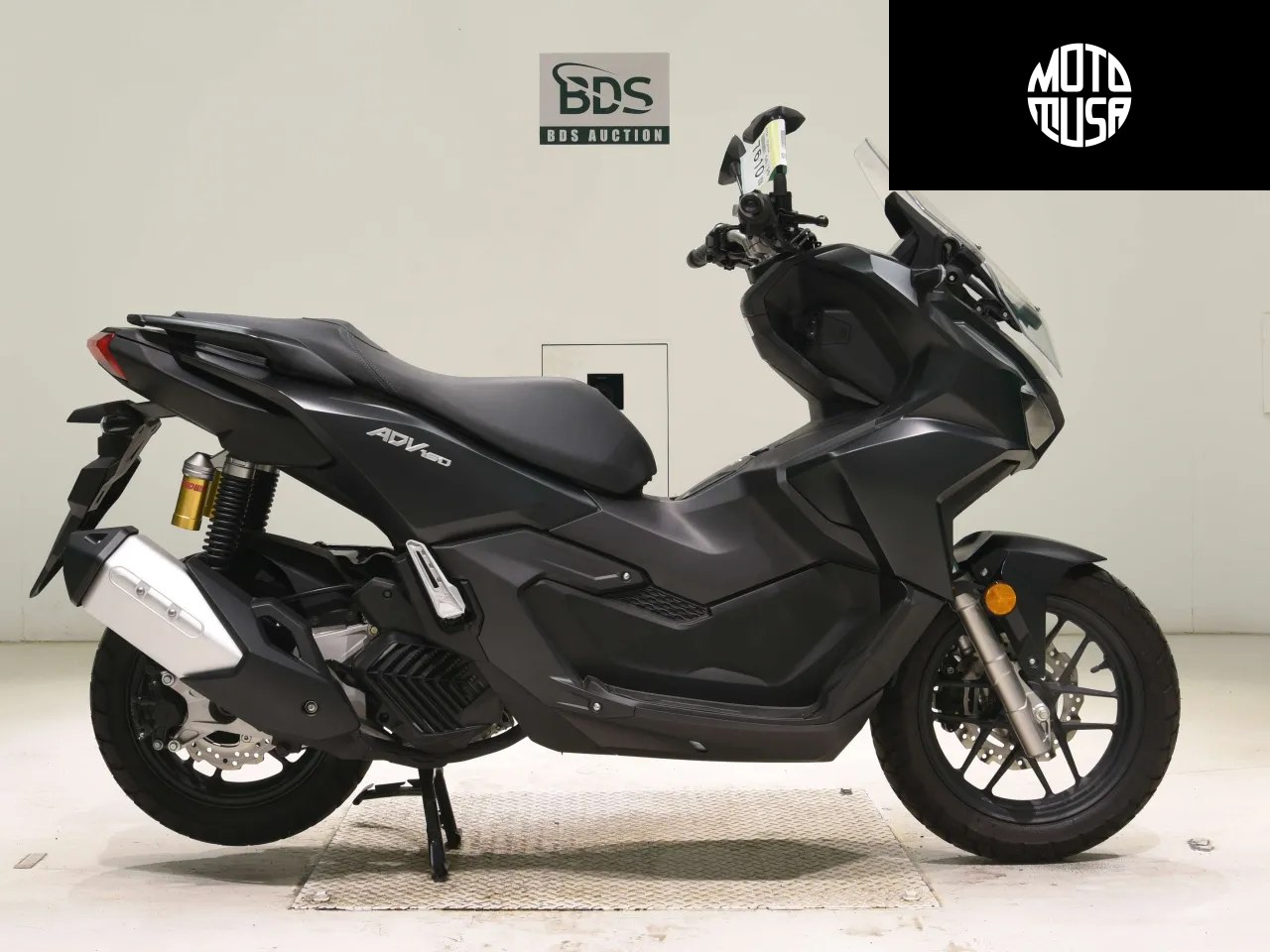 Honda ADV 160 - фото 1