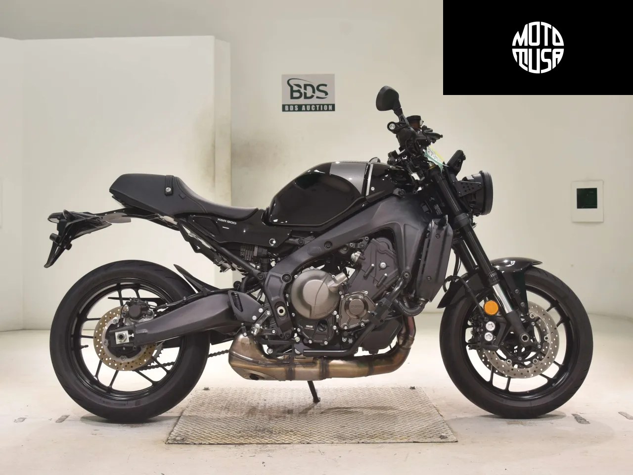Yamaha XSR 900 (XSR900-2) - фото 1