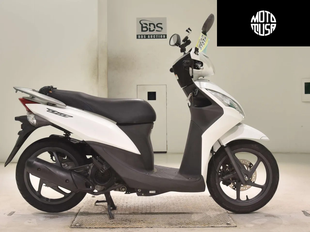 Honda Dio 110 - фото 1