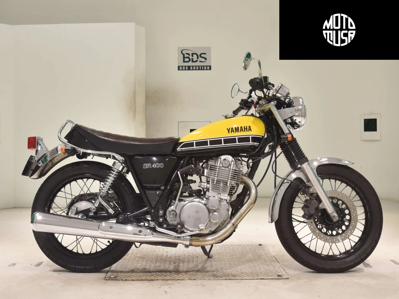 Yamaha SR 400 (SR400-4) - фото 1