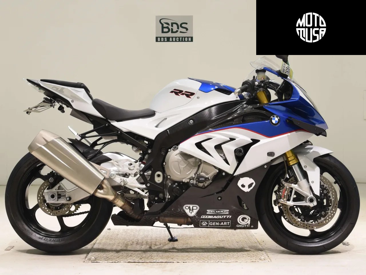 BMW S1000RR - фото 1