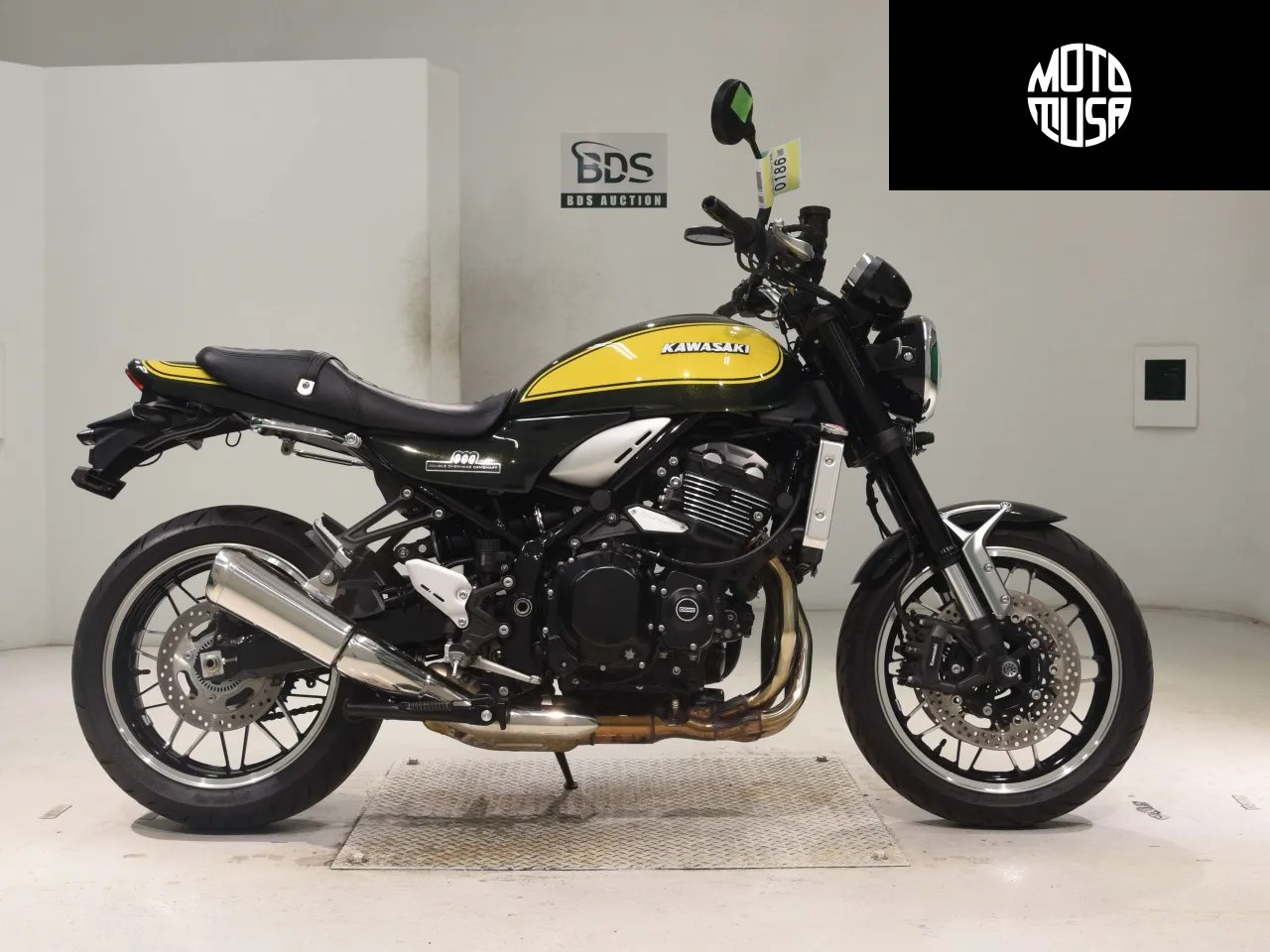 Kawasaki Z 900RS - фото 1