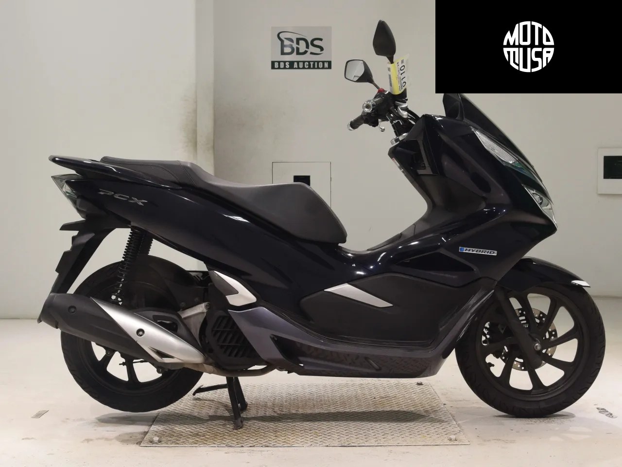 Honda PCX125-3H EVE Lid - фото 1