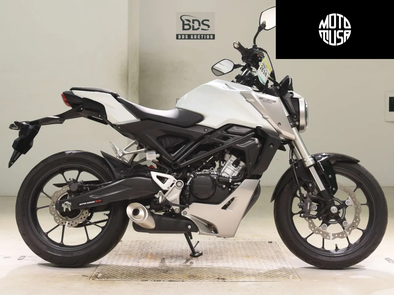 Honda CB 125R - фото 1