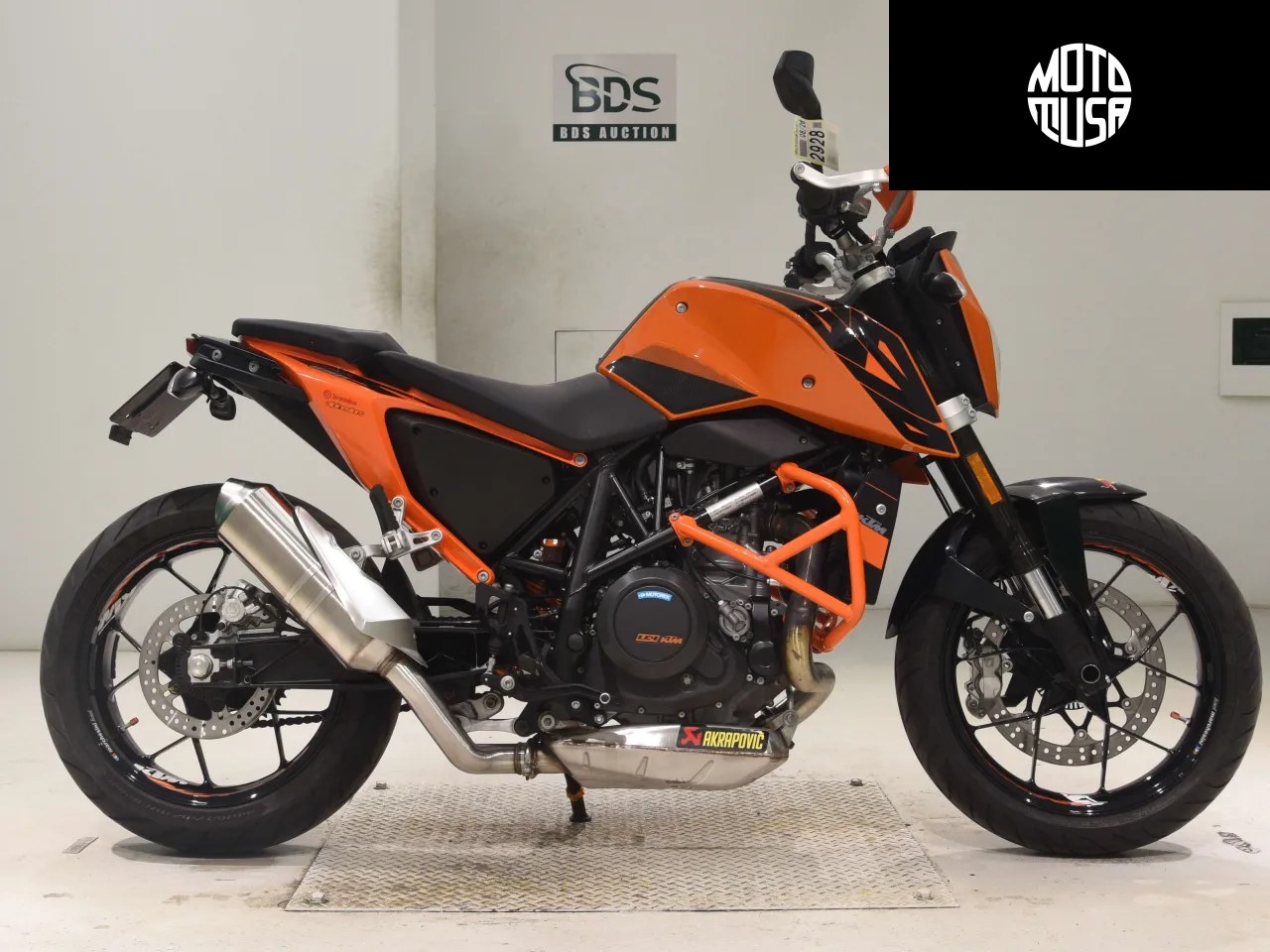 KTM 690 Duke - фото 1