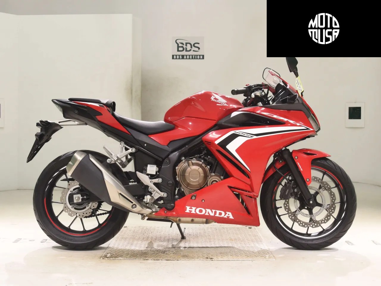 Honda CBR 400R (CBR400R-2) - фото 1