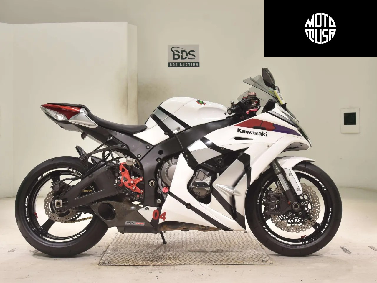 Kawasaki Ninja ZX-10R (ZX-10R) - фото 1
