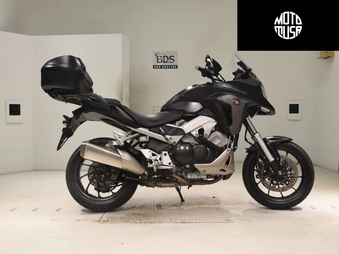 Honda VFR 800X - фото 1