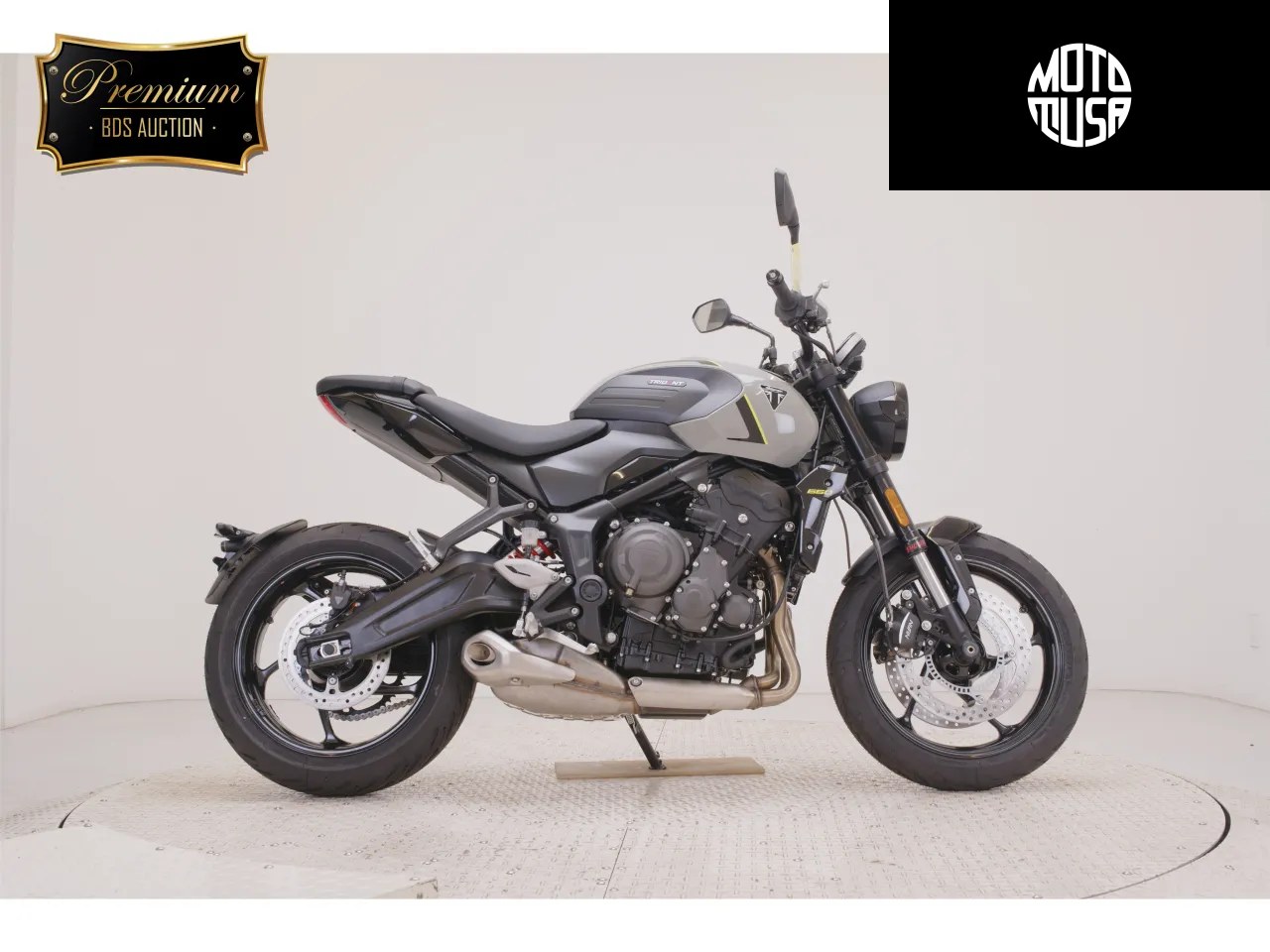 Triumph Trident 660 - фото 1