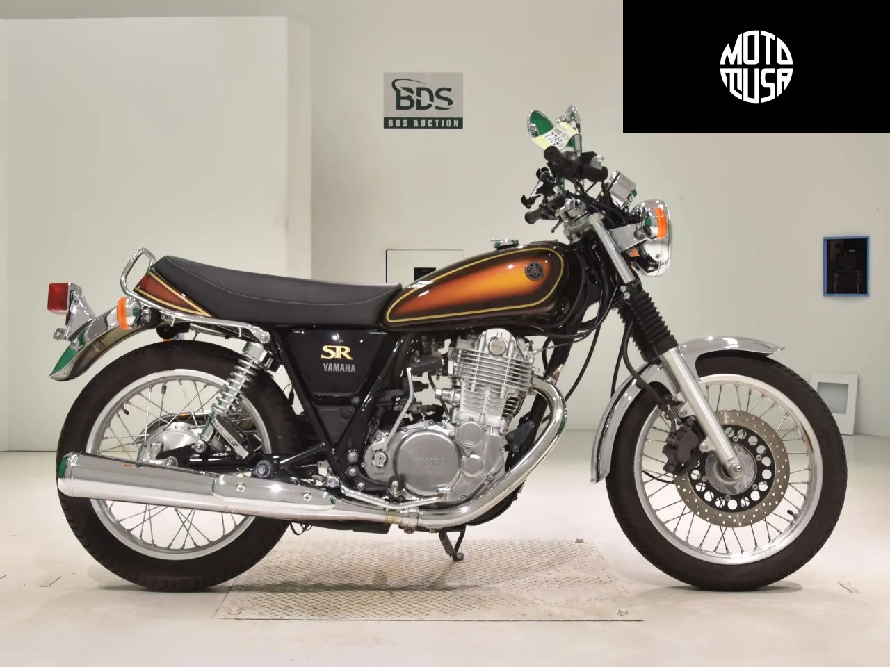 Yamaha SR 400 (SR400-4) - фото 1