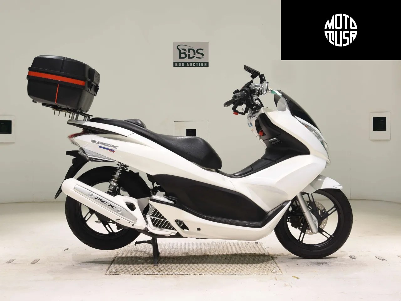 Honda PCX 125 - фото 1