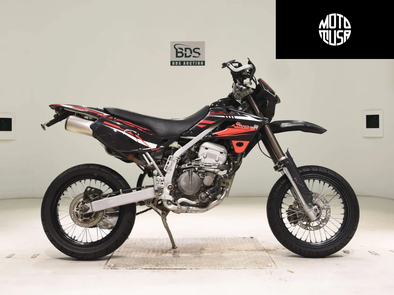 Suzuki 205SB (250SB) - фото 1