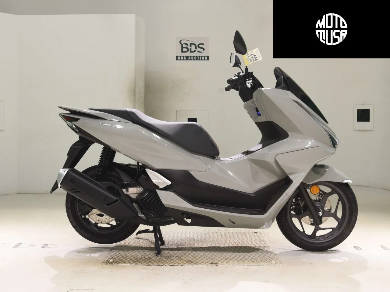 Honda PCX 125 (PCX125-4) - фото 1