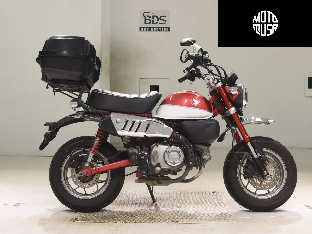 Honda Monkey 125 - фото 1