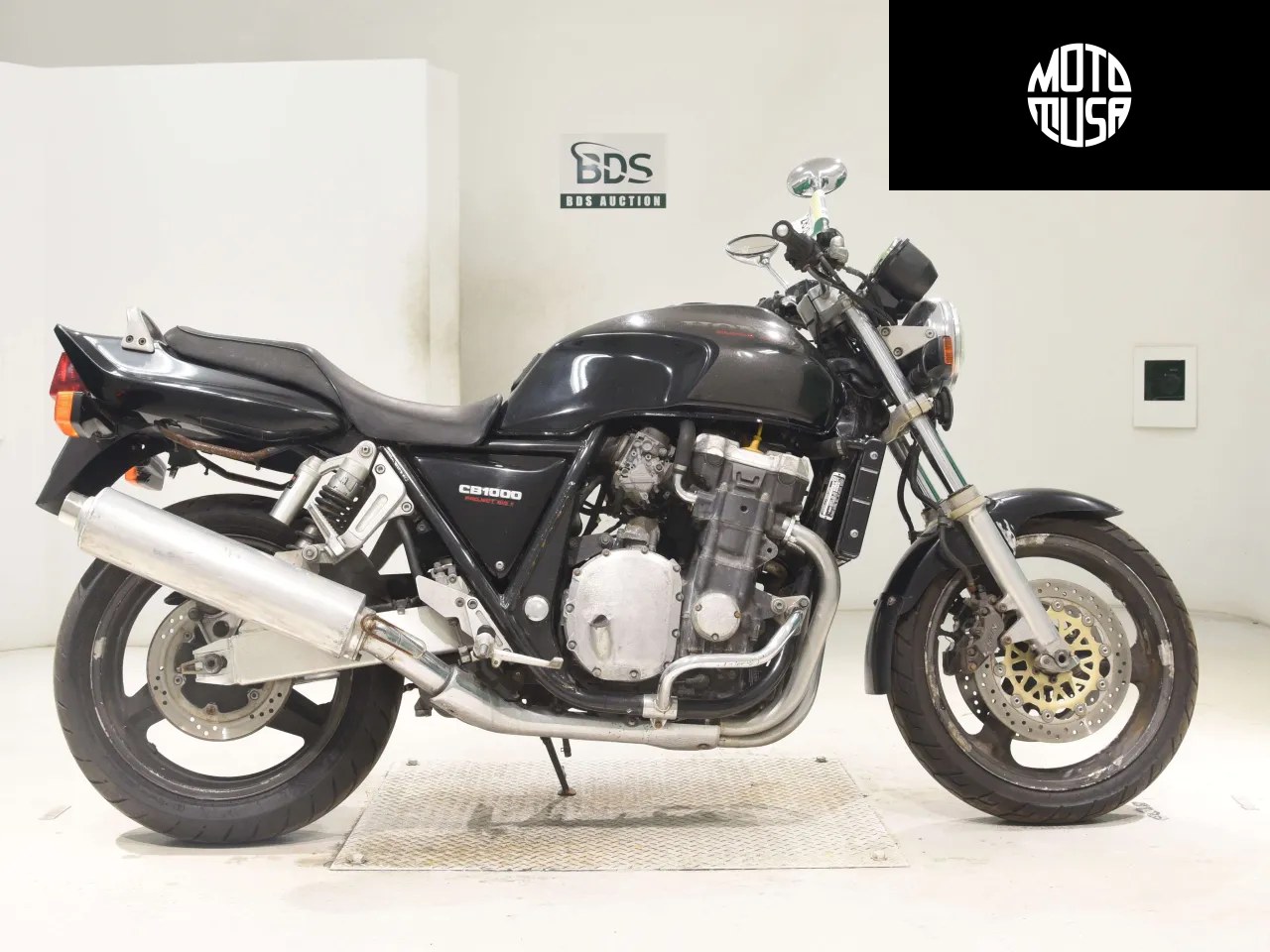 Honda CB 1000SF - фото 1
