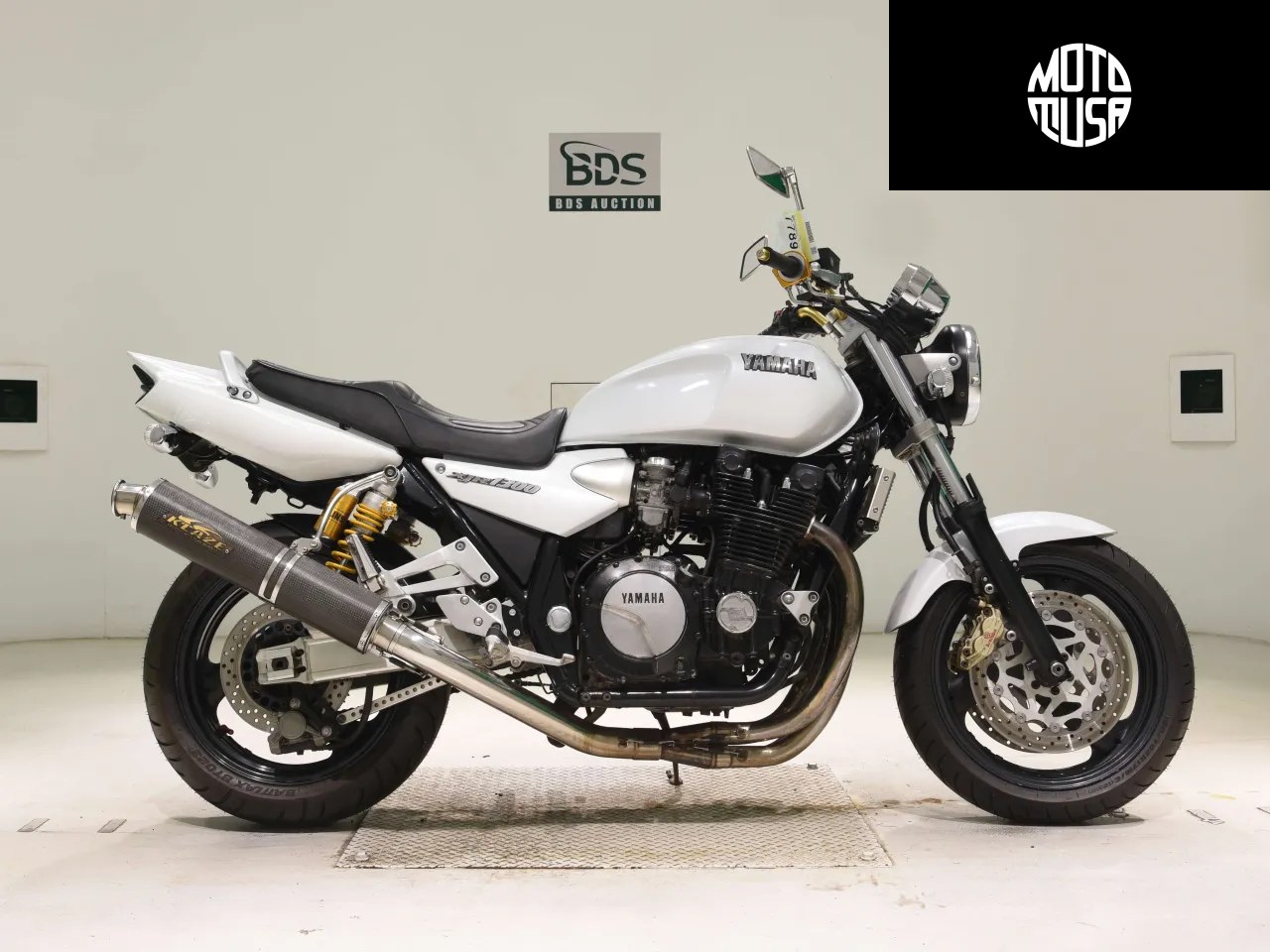 Yamaha XJR 1300 - фото 1
